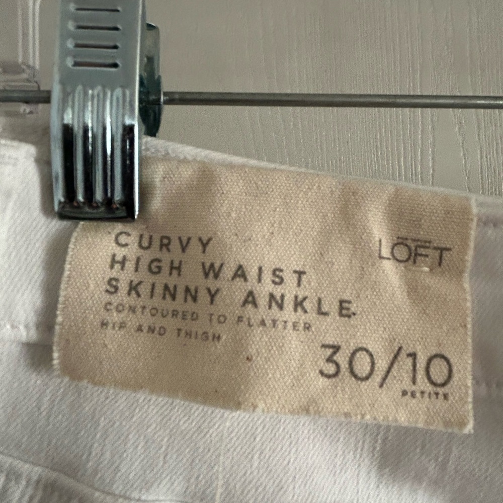 LOFT | Women's Curvy White High Waisted Skinny Jeans | Size 30/10P - Picture 4 of 11